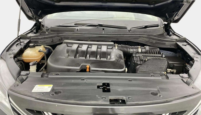 2022 Mahindra XUV700 AX 7 LUXURY P AT 7 STR, Petrol, Automatic, 65,848 km, Engine View