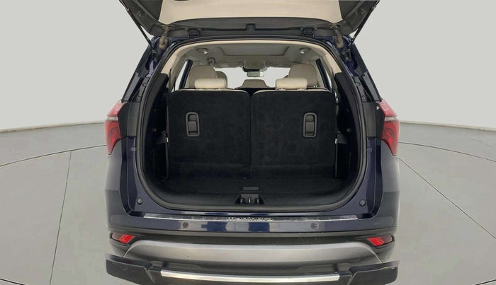 2022 Mahindra XUV700 AX 7 LUXURY P AT 7 STR, Petrol, Automatic, 65,848 km, Boot Open Zoomed View