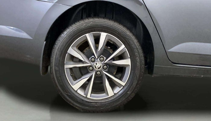 2022 Skoda SLAVIA STYLE 1.0L TSI MT, Petrol, Manual, 38,681 km, Right Rear Wheel