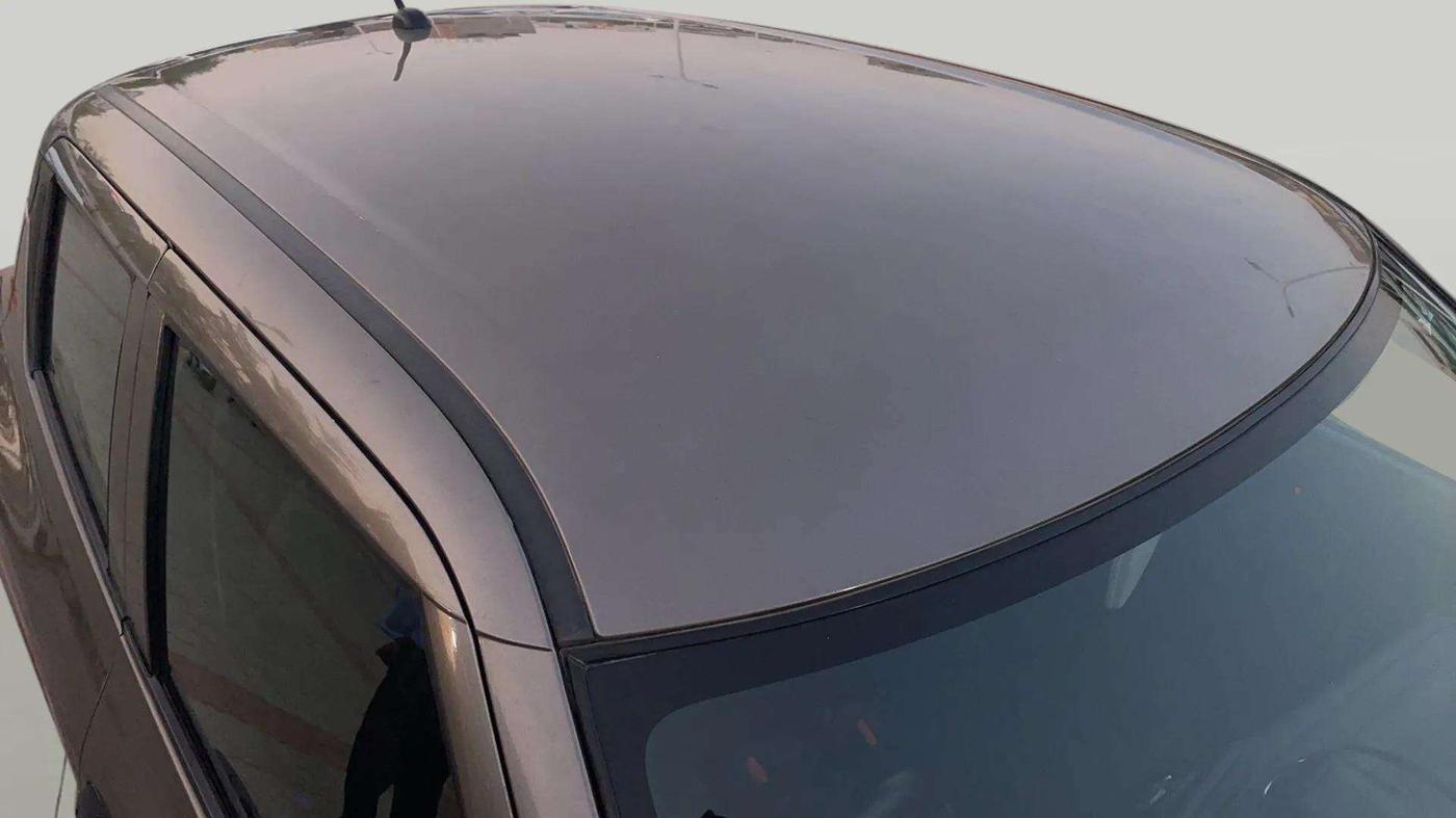 2018 Maruti Swift LXI, Petrol, Manual, 74,961 km, Roof