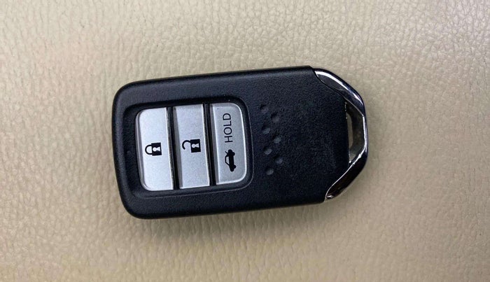 2019 Honda Amaze 1.5L I-DTEC V CVT, Diesel, Automatic, 62,659 km, Key Close Up