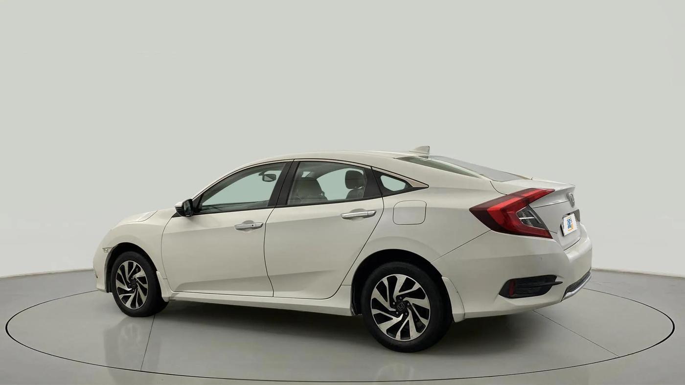 2019 Honda Civic 1.8L I-VTEC VX CVT, Petrol, Automatic, 39,768 km, Left Back Diagonal