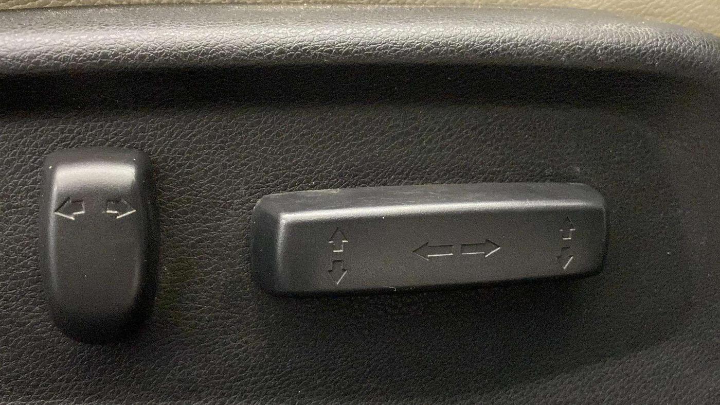 2019 Honda Civic 1.8L I-VTEC VX CVT, Petrol, Automatic, 39,768 km, Driver Side Adjustment Panel