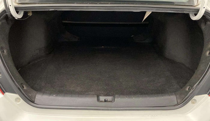 2019 Honda Civic 1.8L I-VTEC VX CVT, Petrol, Automatic, 39,626 km, Boot Inside