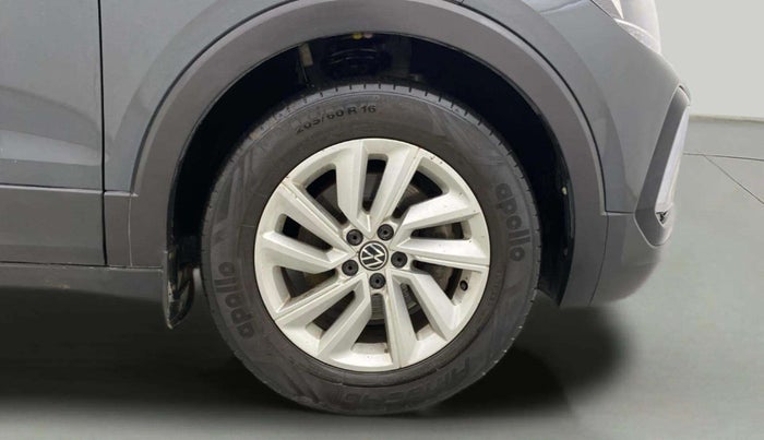 2021 Volkswagen TAIGUN GT 1.5 TSI MT, Petrol, Manual, 17,075 km, Right Front Wheel