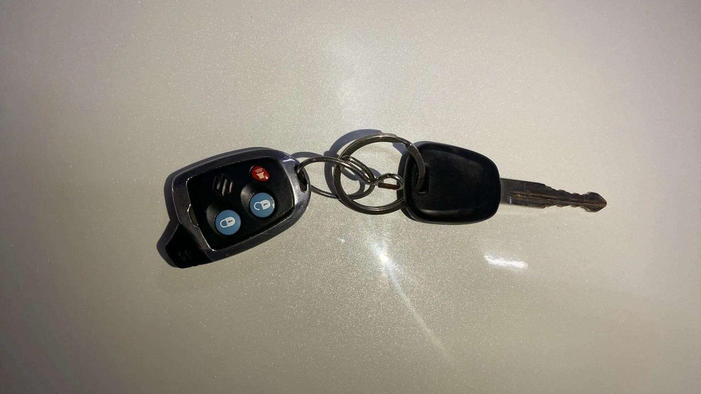 2021 Maruti Swift LXI, Petrol, Manual, 50,534 km, Key Close Up