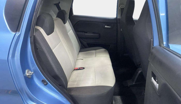 2022 Maruti New Wagon-R ZXI 1.2, Petrol, Manual, 24,116 km, Right Side Rear Door Cabin