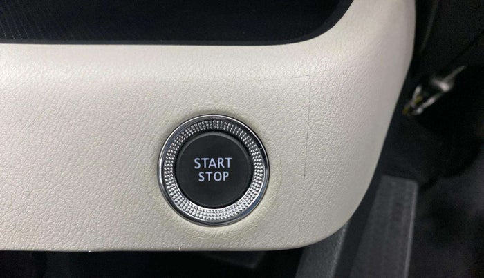 2024 Nissan MAGNITE XV AMT, Petrol, Automatic, 10,596 km, Keyless Start/ Stop Button
