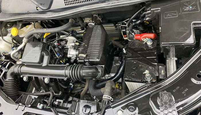 2024 Nissan MAGNITE XV AMT, Petrol, Automatic, 10,596 km, Engine View - Left