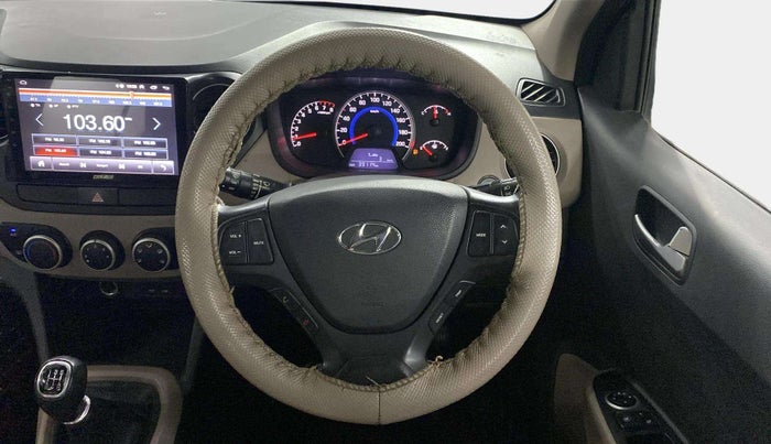 2015 Hyundai Grand i10 ASTA (O) 1.2 KAPPA VTVT, Petrol, Manual, 39,099 km, Steering Wheel Close Up