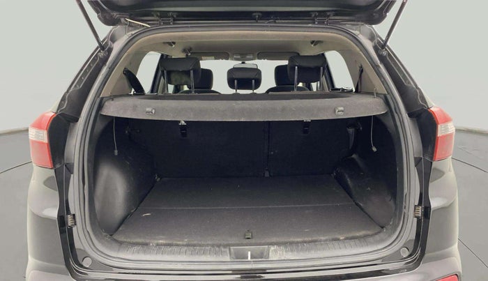 2016 Hyundai Creta SX PLUS AT 1.6 PETROL, Petrol, Automatic, 92,480 km, Boot Inside