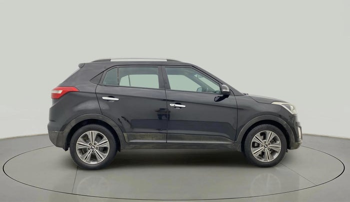 2016 Hyundai Creta SX PLUS AT 1.6 PETROL, Petrol, Automatic, 92,480 km, Right Side View