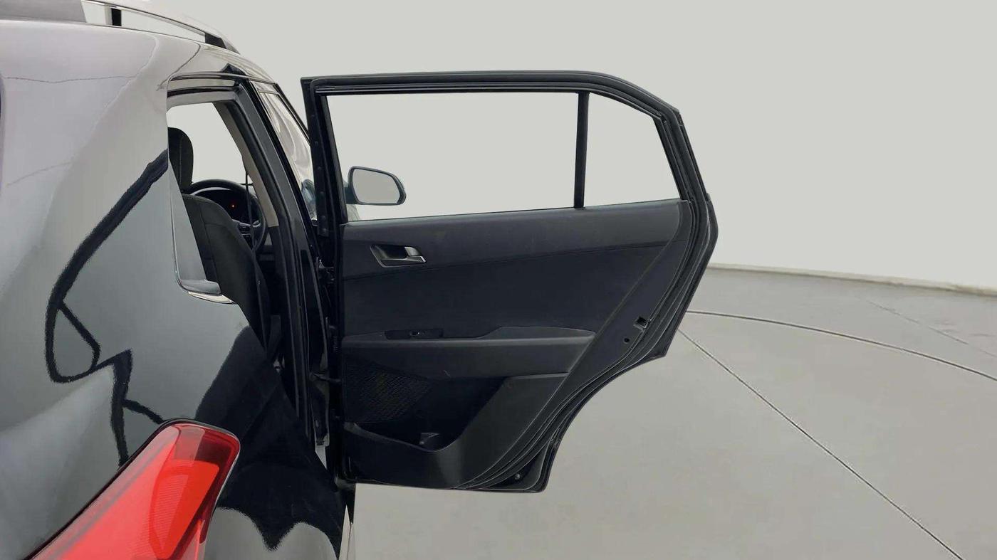 2016 Hyundai Creta SX PLUS AT 1.6 PETROL, Petrol, Automatic, 92,579 km, RHS Rear Door