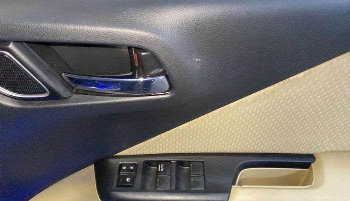 2019 Honda City 1.5L I-VTE V CVT, Petrol, Automatic, 72,297 km, Driver Side Door Panels Control
