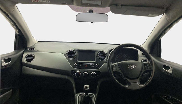 2018 Hyundai Grand i10 SPORTZ 1.2 KAPPA VTVT DUAL TONE, Petrol, Manual, 26,938 km, Dashboard