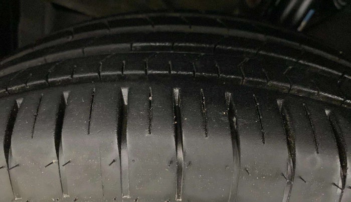 2022 Maruti Baleno SIGMA PETROL 1.2, Petrol, Manual, 7,378 km, Left Front Tyre Tread