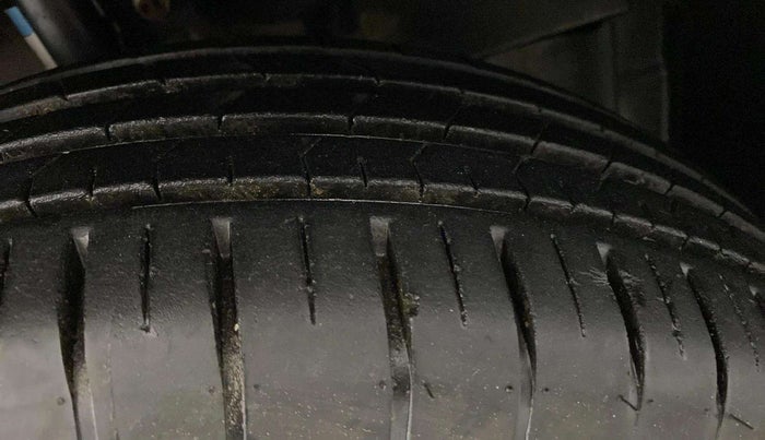 2022 Maruti Baleno SIGMA PETROL 1.2, Petrol, Manual, 7,378 km, Right Front Tyre Tread