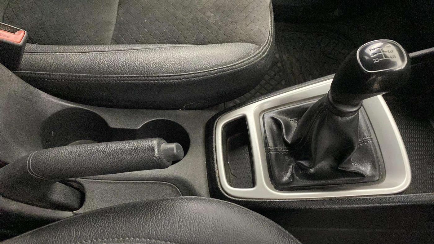 2019 Hyundai VENUE S 1.2, Petrol, Manual, 60,472 km, Gear Lever