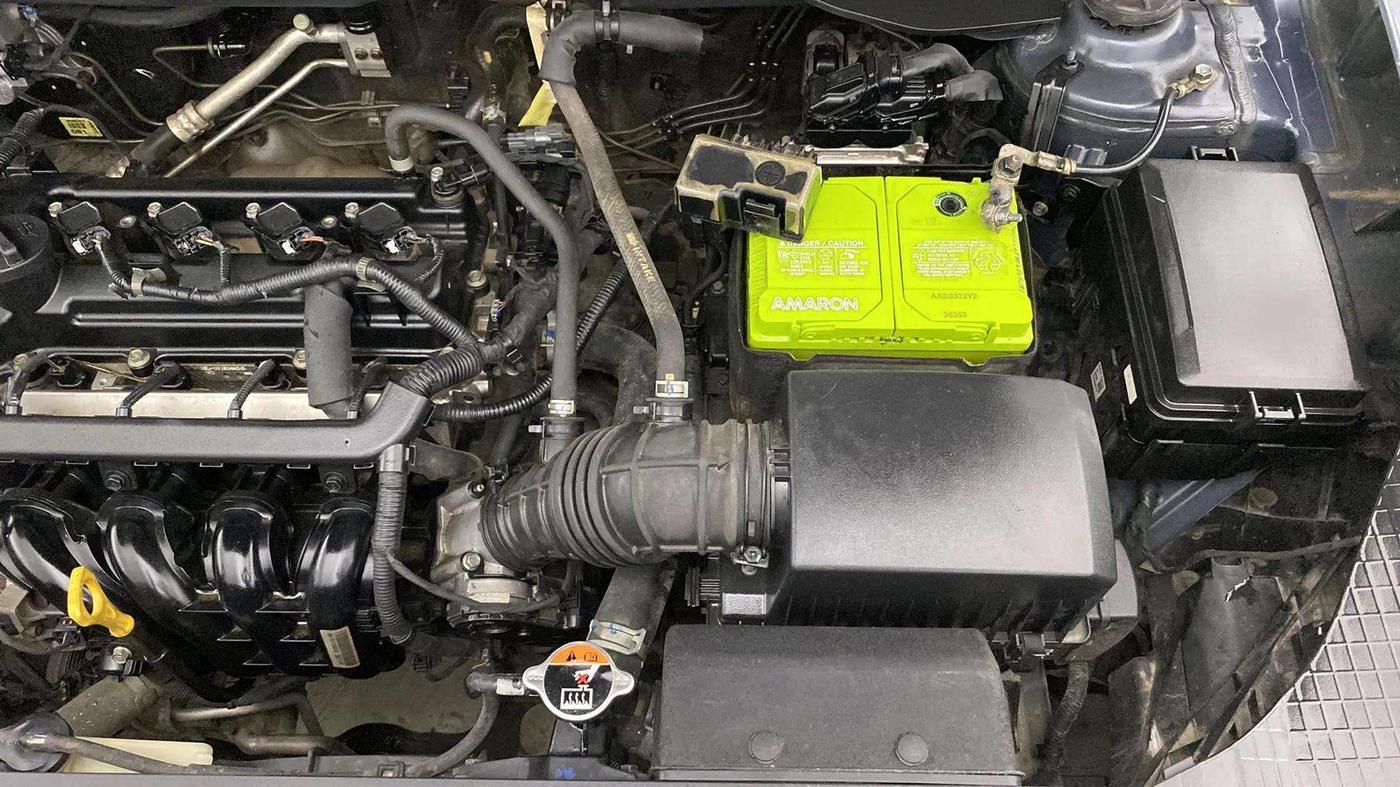 2019 Hyundai VENUE S 1.2, Petrol, Manual, 60,472 km, Engine View - Left