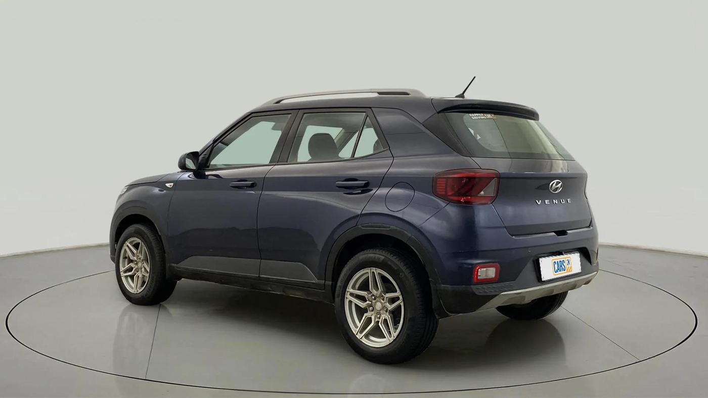 2019 Hyundai VENUE S 1.2, Petrol, Manual, 60,472 km, Left Back Diagonal