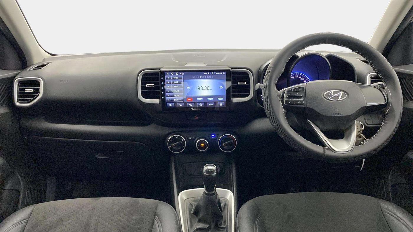 2019 Hyundai VENUE S 1.2, Petrol, Manual, 60,472 km, Dashboard