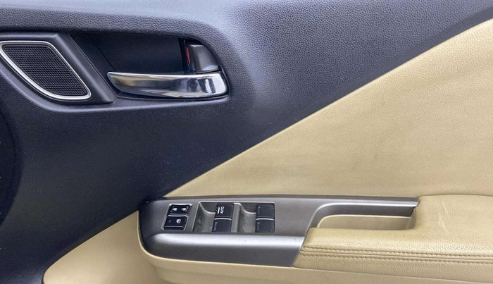2018 Honda City 1.5L I-VTEC ZX CVT, Petrol, Automatic, 96,557 km, Driver Side Door Panels Control