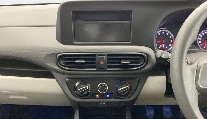 2024 Hyundai GRAND I10 NIOS ERA 1.2 KAPPA VTVT, Petrol, Manual, 4,119 km, Air Conditioner