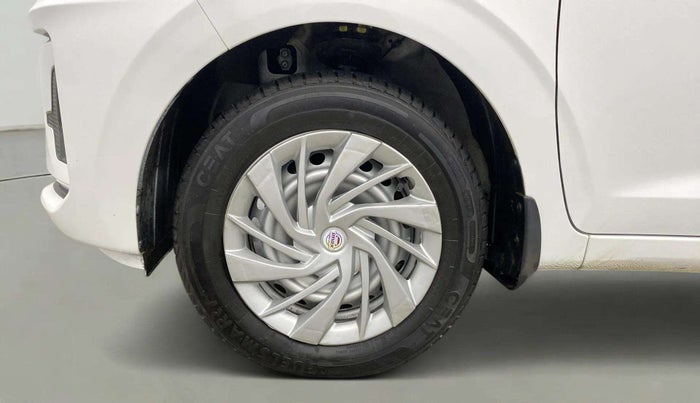 2024 Hyundai GRAND I10 NIOS ERA 1.2 KAPPA VTVT, Petrol, Manual, 4,119 km, Left Front Wheel