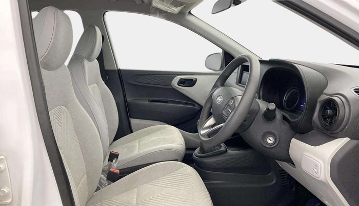 2024 Hyundai GRAND I10 NIOS ERA 1.2 KAPPA VTVT, Petrol, Manual, 4,119 km, Right Side Front Door Cabin