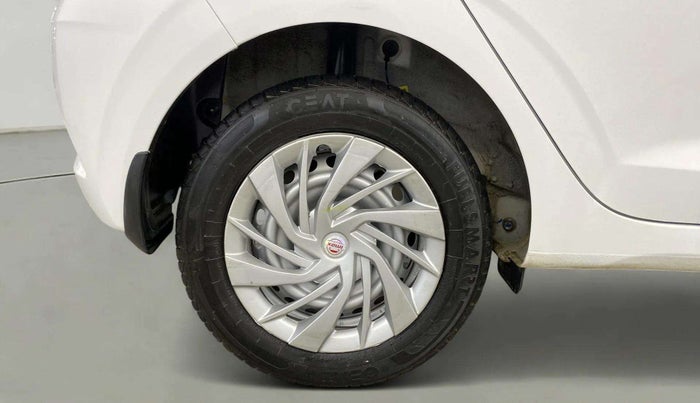 2024 Hyundai GRAND I10 NIOS ERA 1.2 KAPPA VTVT, Petrol, Manual, 4,119 km, Right Rear Wheel