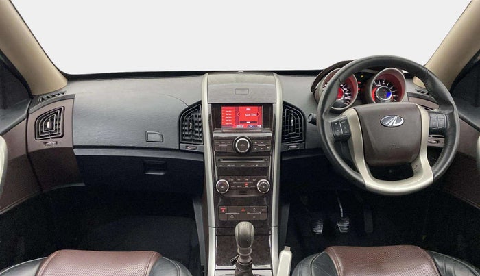 2014 Mahindra XUV500 W8, Diesel, Manual, 41,233 km, Dashboard