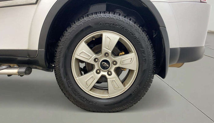 2014 Mahindra XUV500 W8, Diesel, Manual, 41,233 km, Left Rear Wheel