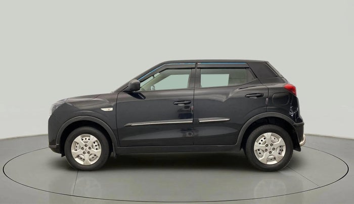 2023 Mahindra XUV300 W4 1.2 PETROL, Petrol, Manual, 11,491 km, Left Side