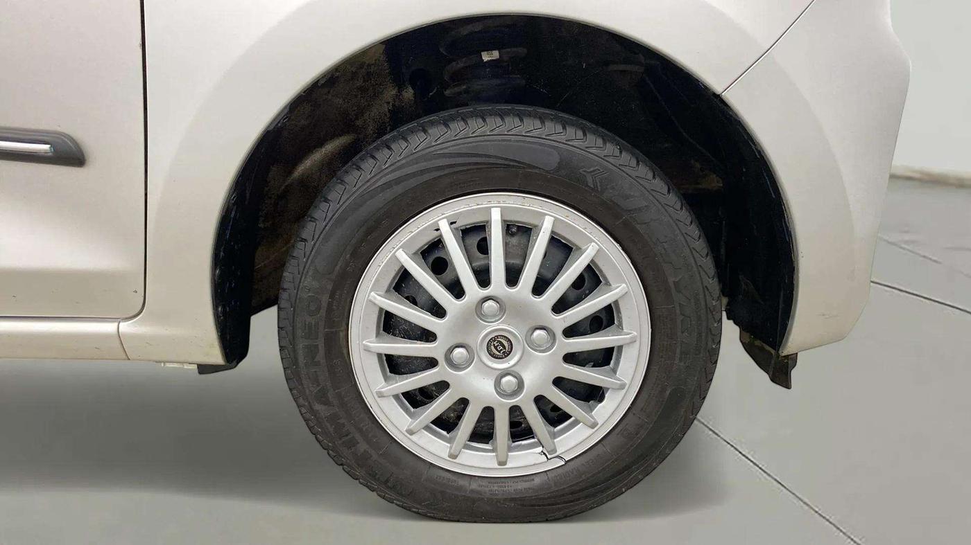2023 Maruti Alto K10 VXI PLUS AMT, Petrol, Automatic, 29,986 km, Right Front Wheel