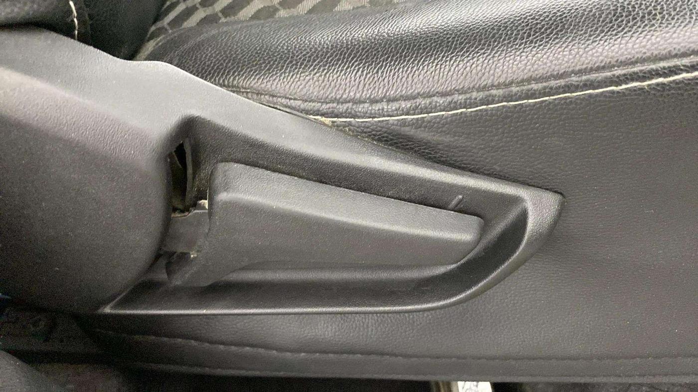 2023 Maruti Alto K10 VXI PLUS AMT, Petrol, Automatic, 29,986 km, Driver Side Adjustment Panel