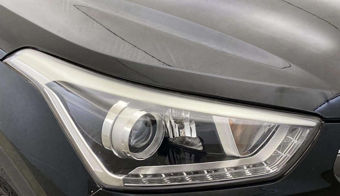 2015 Hyundai Creta SX PLUS 1.6 PETROL, Petrol, Manual, 60,319 km, Right headlight - Minor scratches