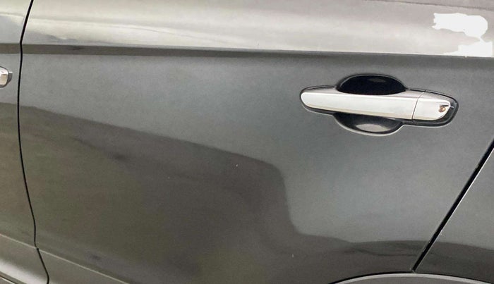 2015 Hyundai Creta SX PLUS 1.6 PETROL, Petrol, Manual, 60,319 km, Rear left door - Minor scratches