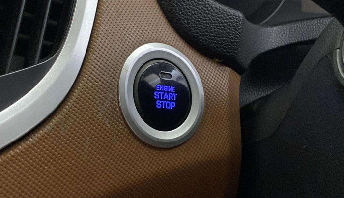 2015 Hyundai Creta SX PLUS 1.6 PETROL, Petrol, Manual, 60,319 km, Keyless Start/ Stop Button