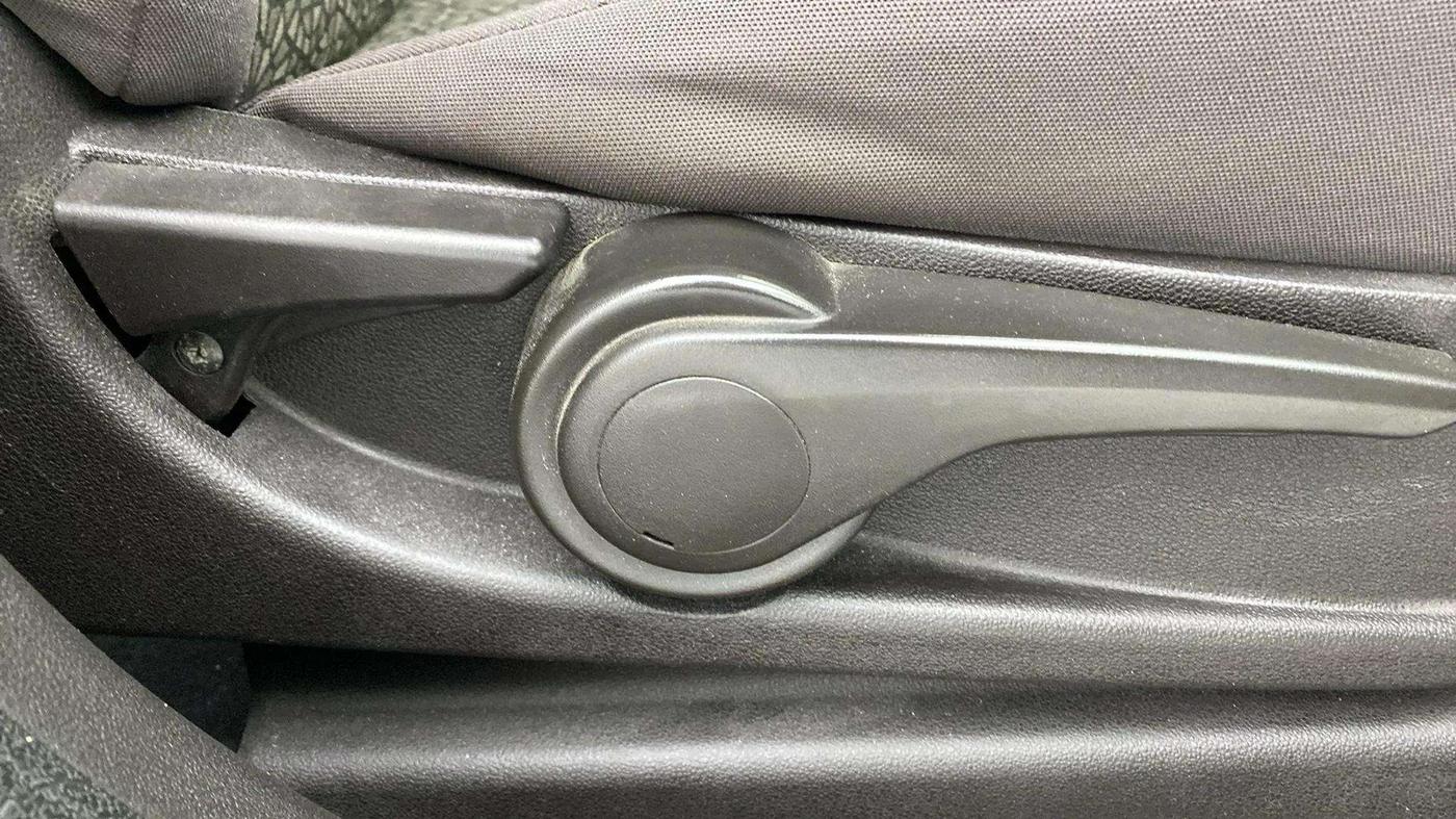 2017 Tata Zest XT PETROL, Petrol, Manual, 85,761 km, Driver Side Adjustment Panel