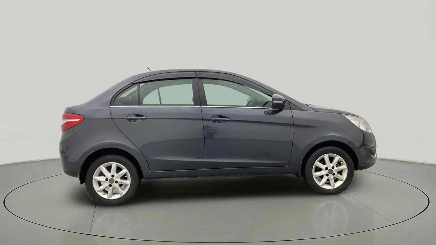 2017 Tata Zest XT PETROL, Petrol, Manual, 85,761 km, Right Side View