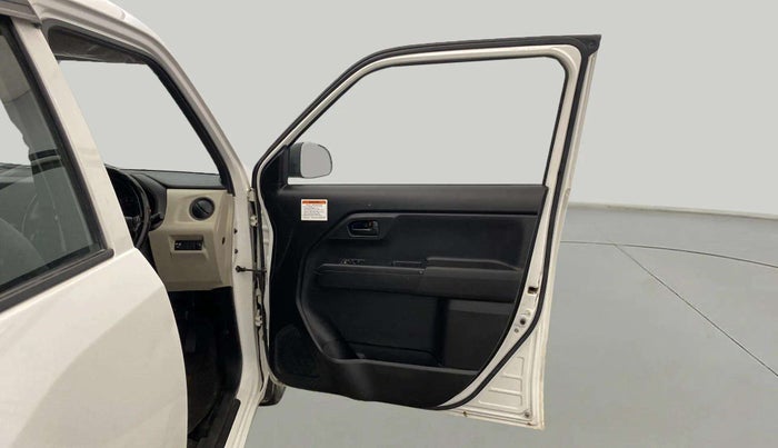 2021 Maruti New Wagon-R LXI CNG 1.0, CNG, Manual, 22,753 km, RHS Front Door