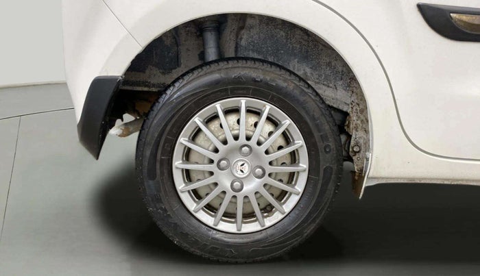 2021 Maruti New Wagon-R LXI CNG 1.0, CNG, Manual, 22,753 km, Right Rear Wheel