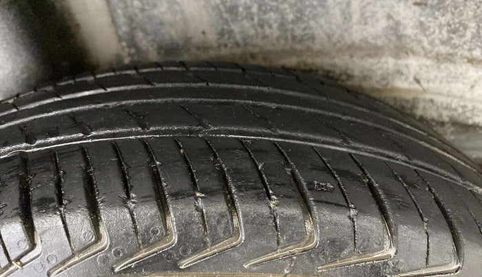 2021 Maruti New Wagon-R LXI CNG 1.0, CNG, Manual, 22,753 km, Right Rear Tyre Tread