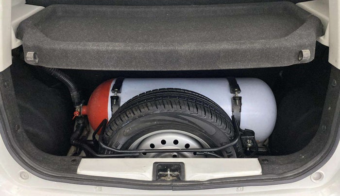 2021 Maruti New Wagon-R LXI CNG 1.0, CNG, Manual, 22,753 km, Boot Inside