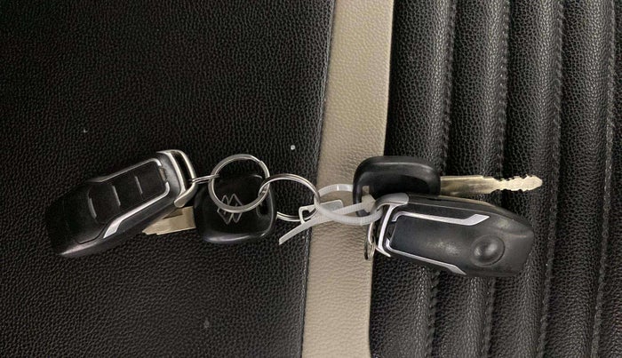 2021 Maruti New Wagon-R LXI CNG 1.0, CNG, Manual, 22,753 km, Key Close Up