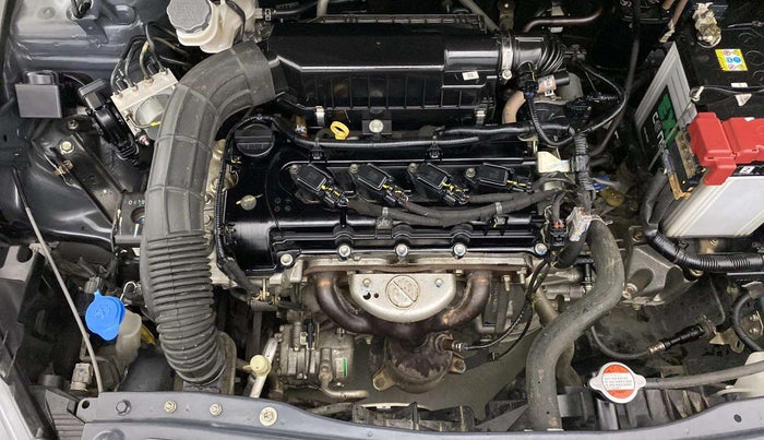 2022 Maruti Ciaz ALPHA 1.5 SHVS PETROL, Petrol, Manual, 32,266 km, Engine View - Right