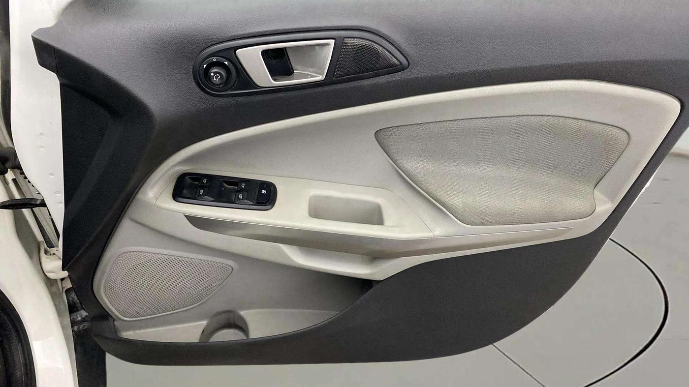2014 Ford Ecosport TITANIUM 1.5L PETROL AT, Petrol, Automatic, 53,527 km, Driver Side Door Panels Control