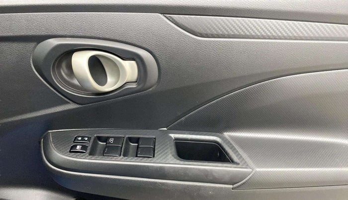 2019 Datsun Go Plus T(O), Petrol, Manual, 42,154 km, Driver Side Door Panels Control
