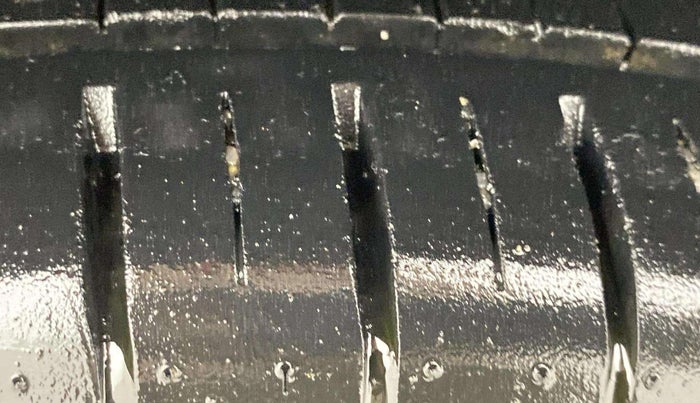 2022 Maruti Baleno ALPHA PETROL 1.2, Petrol, Manual, 17,829 km, Left Rear Tyre Tread