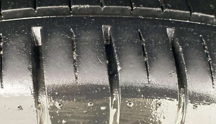 2022 Maruti Baleno ALPHA PETROL 1.2, Petrol, Manual, 17,829 km, Right Rear Tyre Tread